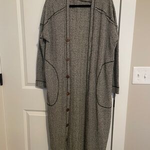 Size small Free People duster 
EUC